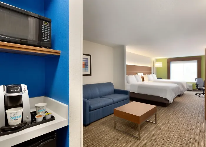 Holiday Inn Express & Suites Merced - Yosemite Natl Pk Area By Ihg