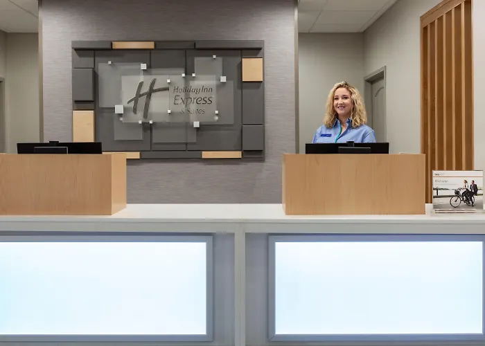Holiday Inn Express & Suites Merced - Yosemite Natl Pk Area By Ihg